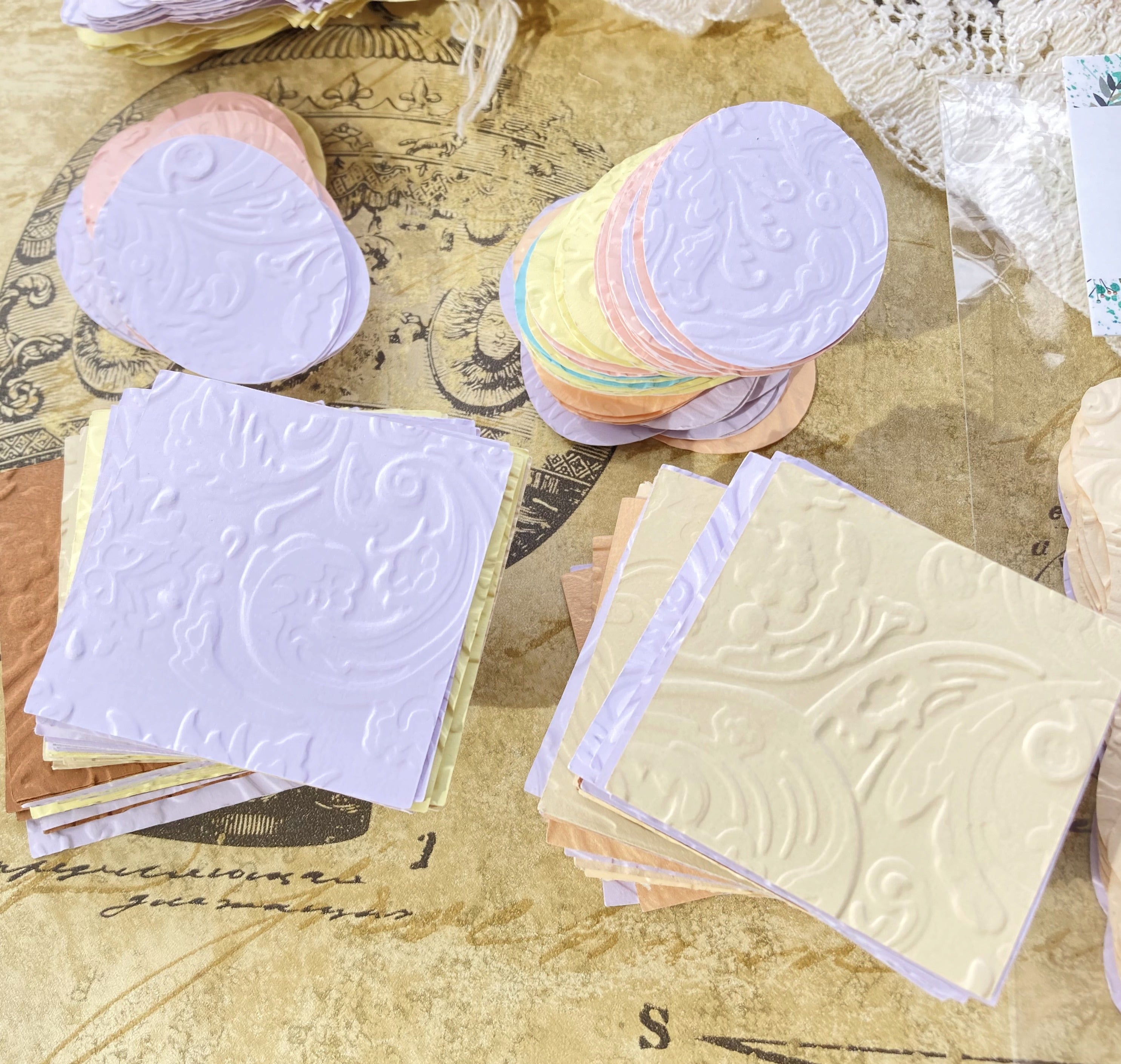 Embossed Die-cut Paper Frames, Ovals and Squares, Pastel Assortment, Cardstock, Paper Embellishments, for Paper Crafts