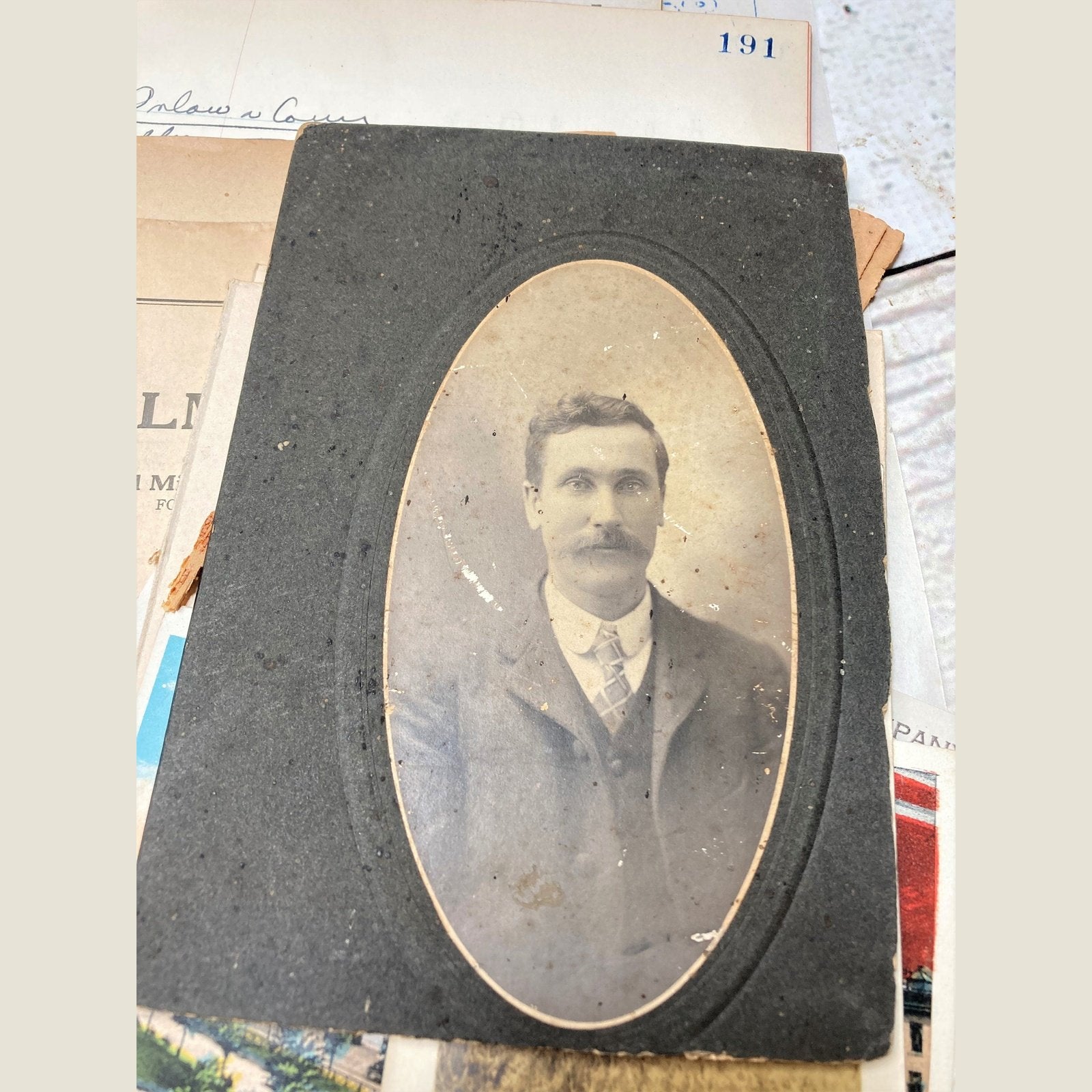 50-Piece Vintage Junk Journal Pack, Papers and Antique Ephemera from my Personal Collection| Destash - Antique photos, Postcards & papers