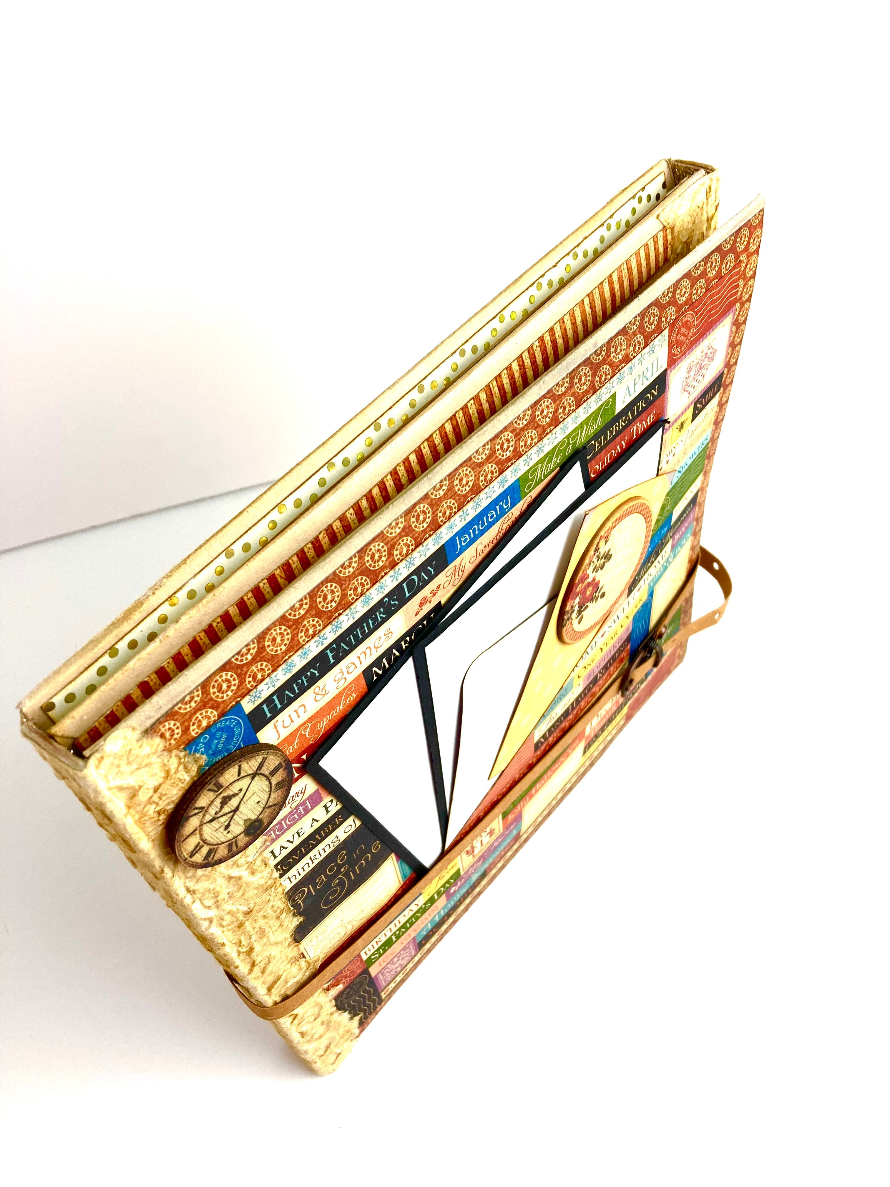 Scrapbook Mini Album for Photos and Planning, with 12-month calendar to document a year of your life